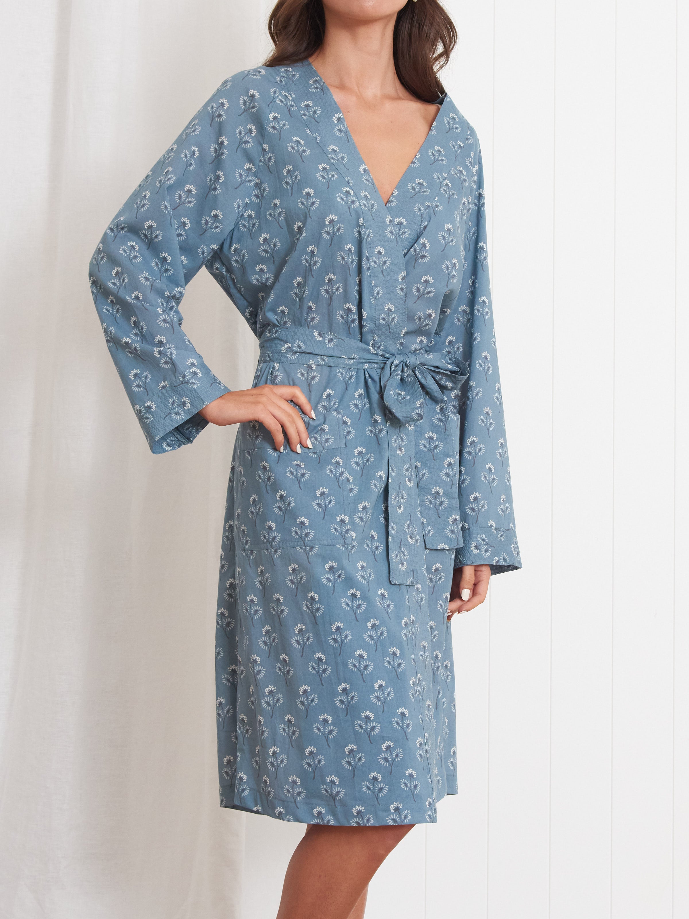 Aria nightgowns best sale and robes