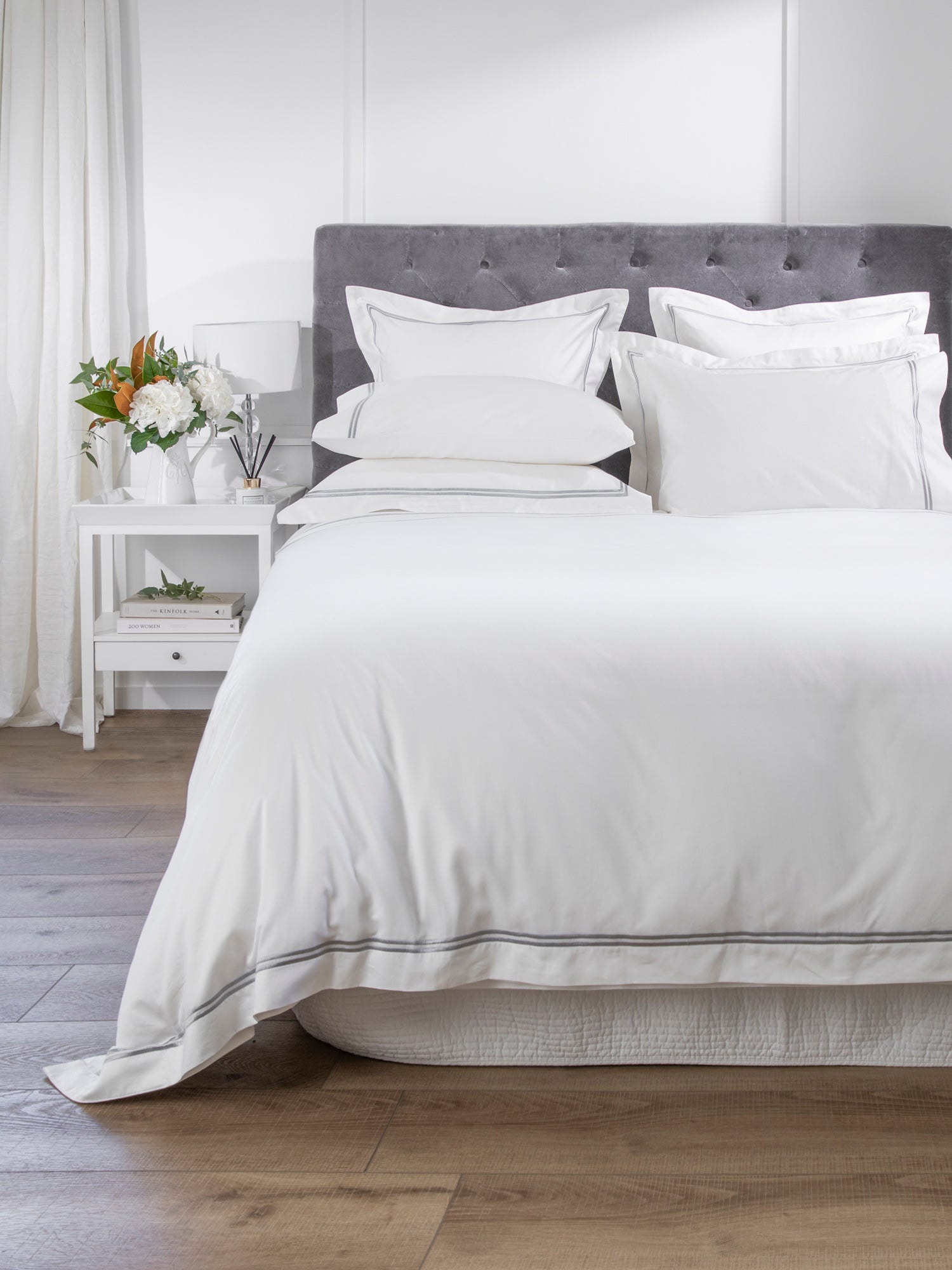 grey and white double duvet set