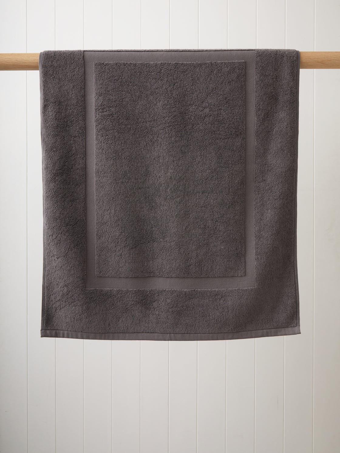 Oasis Towel Set in Charcoal