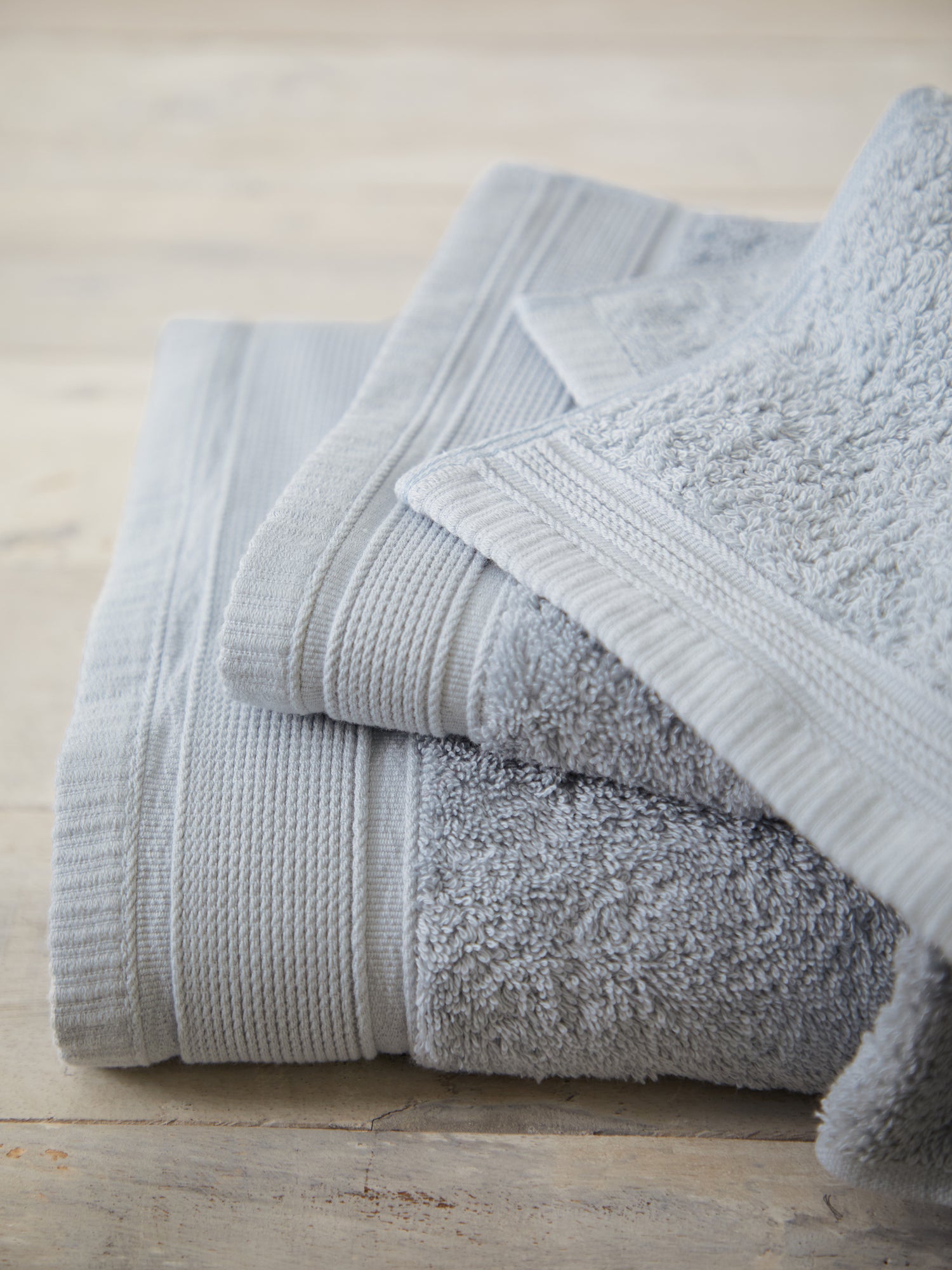 Fluffy Beach Towels – Scent Oasis