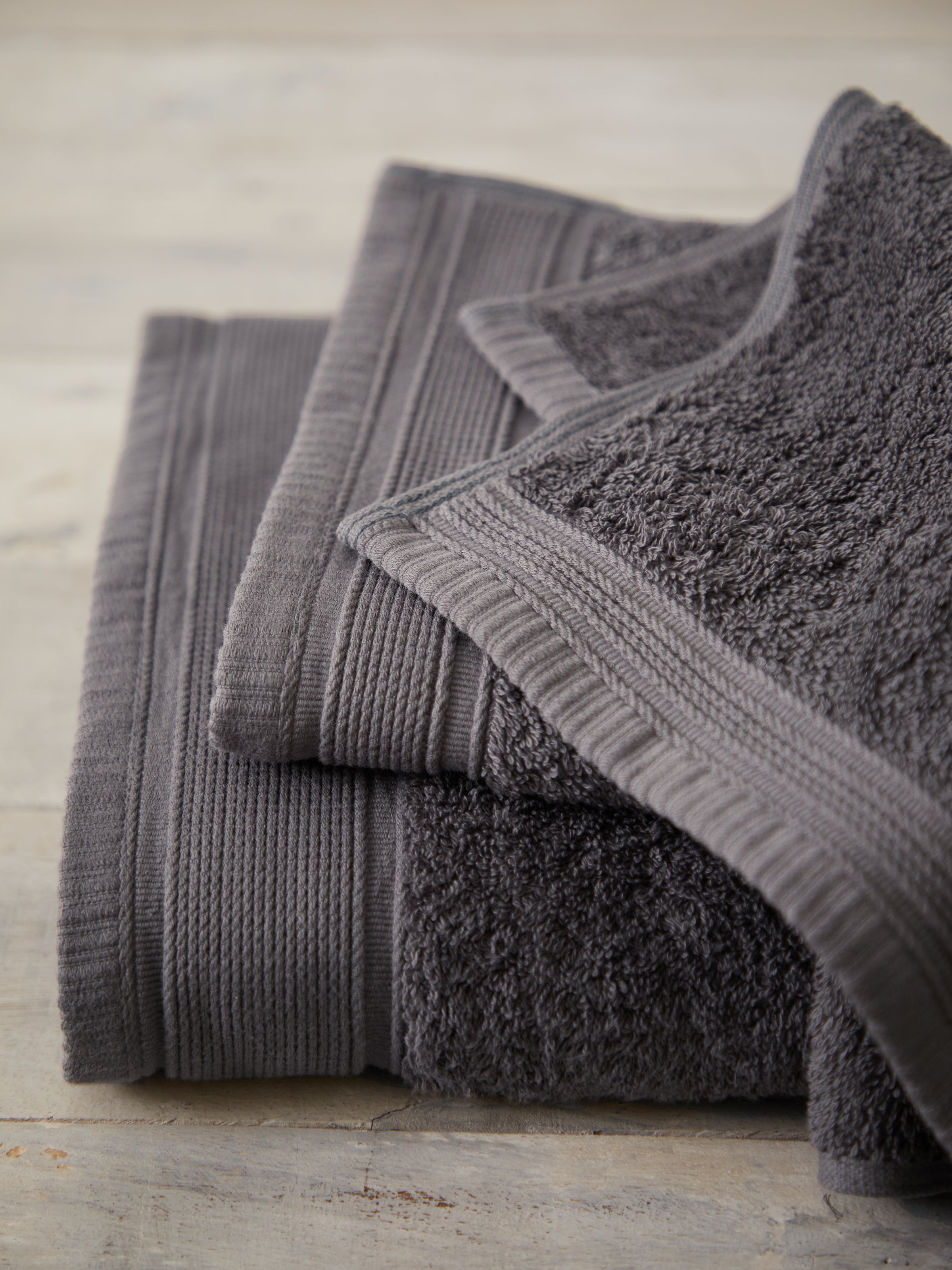 Charcoal bath towels new arrivals